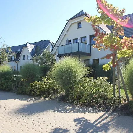 Apartment Strandnahe Rex Rugia: Terrasse Und Erlebnisbad-zugang *